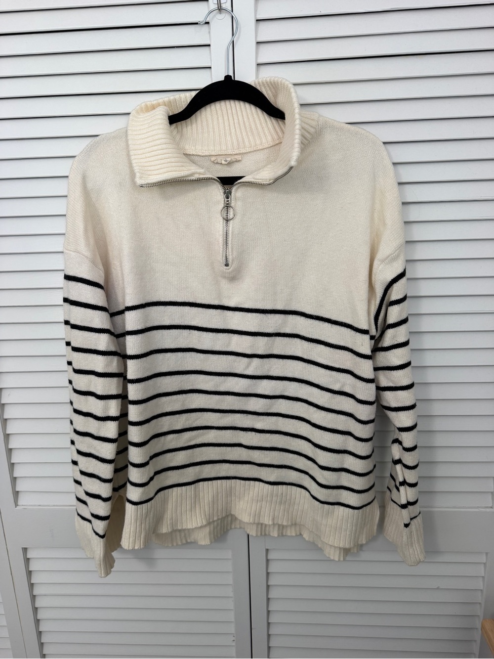 eesome Cream Zip-Neck Stripe Sweater with Black Stripes Size L